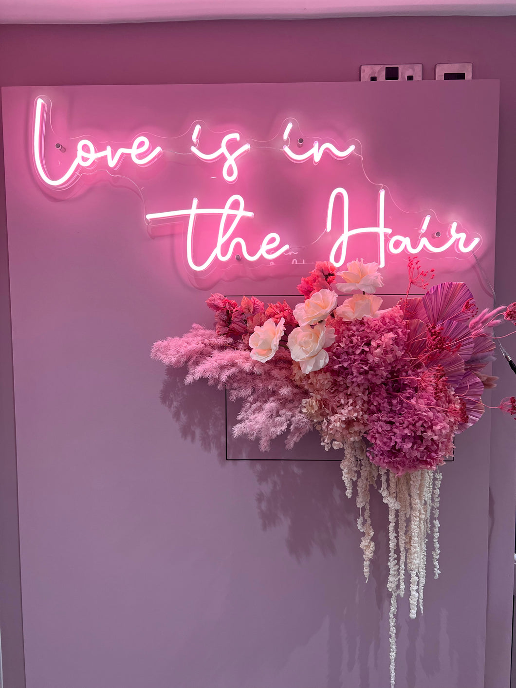 Love is in the hair NEON ONLY